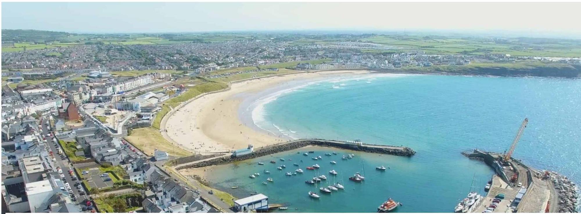 2 Princess Green - Portrush By The Sea Exteriör bild